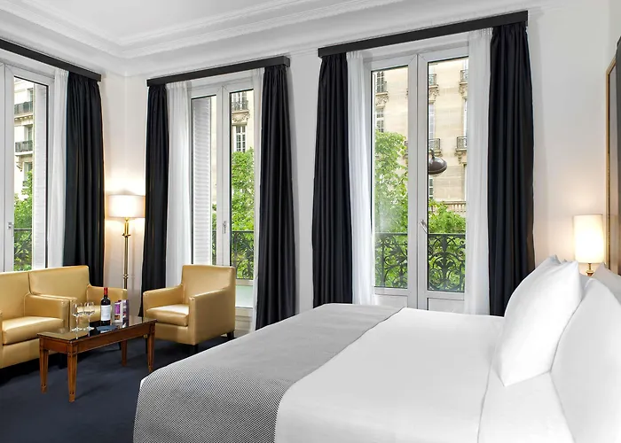 Melia Paris Champs Elysées - un Hotel de 4 estrellas
