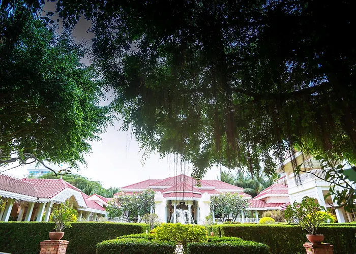 Boutique Wora Bura Hua Hin Resort & Spa
