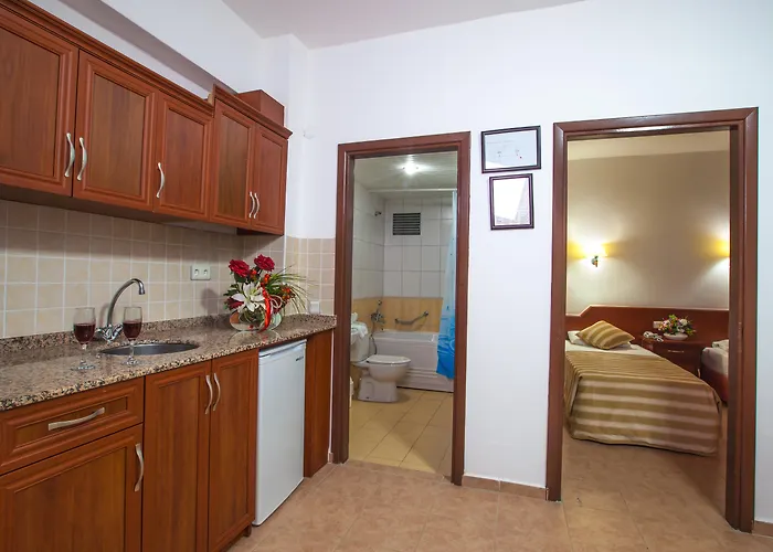 Xeno Eftalia Resort Hotel Konaklı