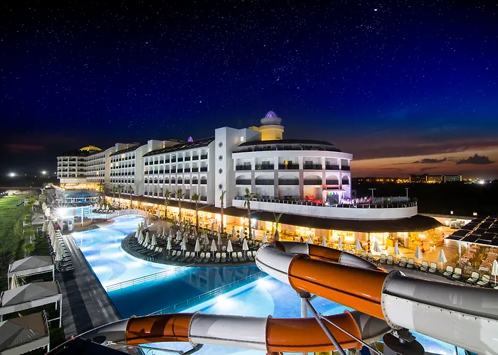 Port River Hotel & Spa Side