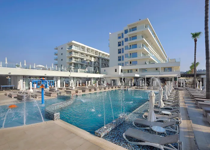 Nelia Beach Hotel&Spa Agia Napa