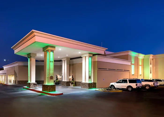 Boutique Holiday Inn Hotel & Suites Oklahoma City North By Ihg