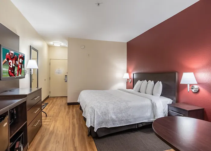 Boutique Red Roof Inn Plus+ San Antonio Downtown - Riverwalk