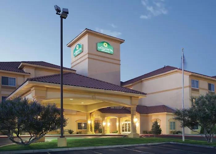 La Quinta Inn & Suites By Wyndham Albuquerque Midtown