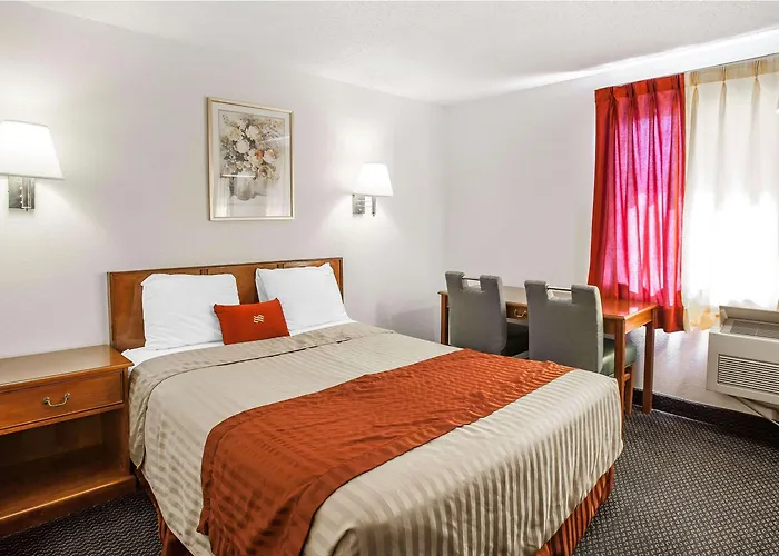 Econo Lodge Seatac Airport North Seattle