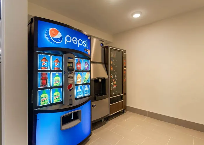 Comfort Inn & Suites Macon West