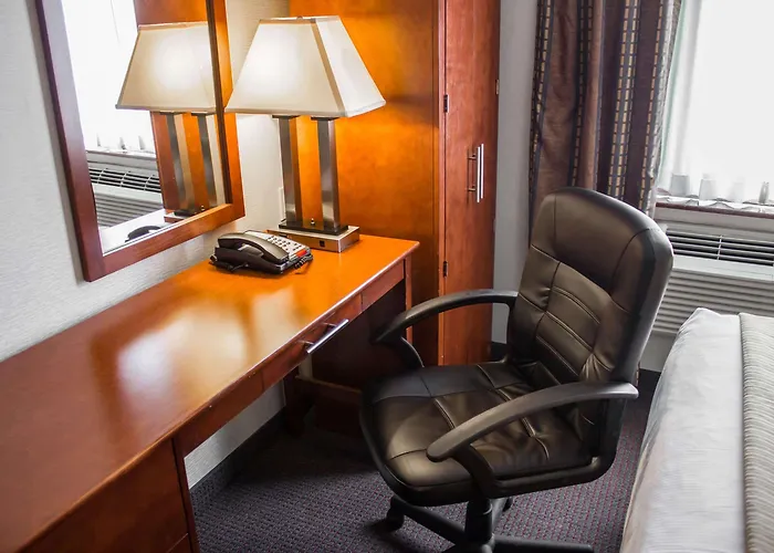 Quality Inn Long Island City - Queensboro Bridge