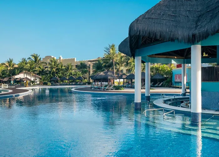 Boutique Iberostar Waves Bahia Hotel Praia do Forte