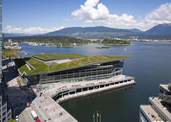 Hotel Fairmont Waterfront Vancouver Mit Golfplatz