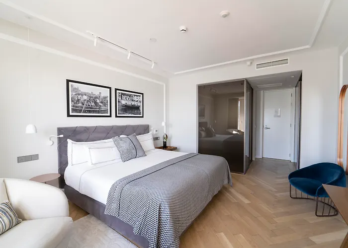 Lasala Plaza Hotel - Adults Only San Sebastian