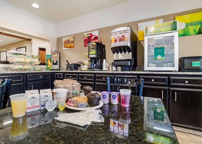 Quality Inn & Suites Augusta Fort Gordon Area
