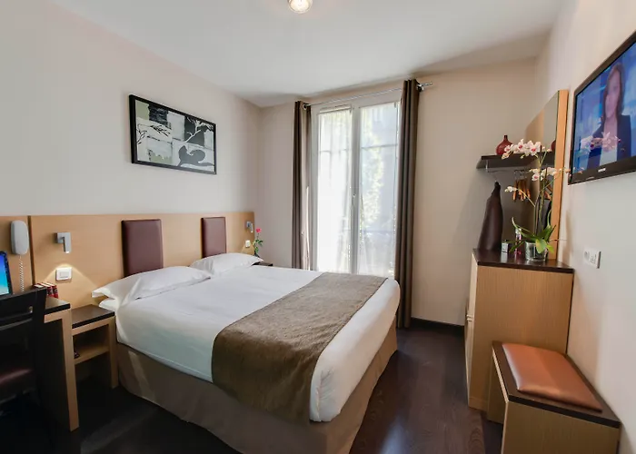 Source Hotel