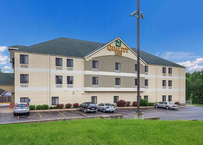 Quality Inn I-70 Near Kansas Speedway