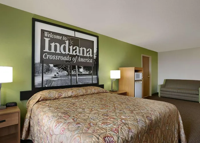 Super 8 By Wyndham Corydon Hotel