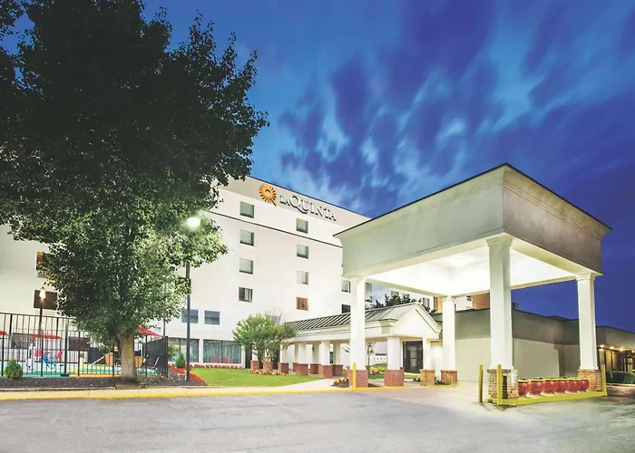 La Quinta Inn & Suites By Wyndham Dc Metro Capital Beltway Capitol Heights