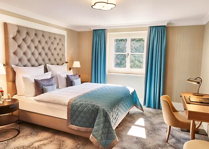 Steigenberger Icon Grandhotel & Spa Petersberg Königswinter