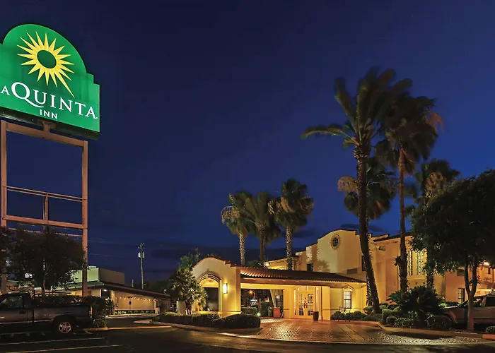 La Quinta Inn By Wyndham Laredo I-35