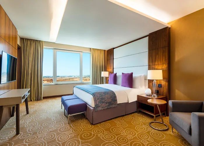 Crowne Plaza Muscat Ocec By Ihg Hotel