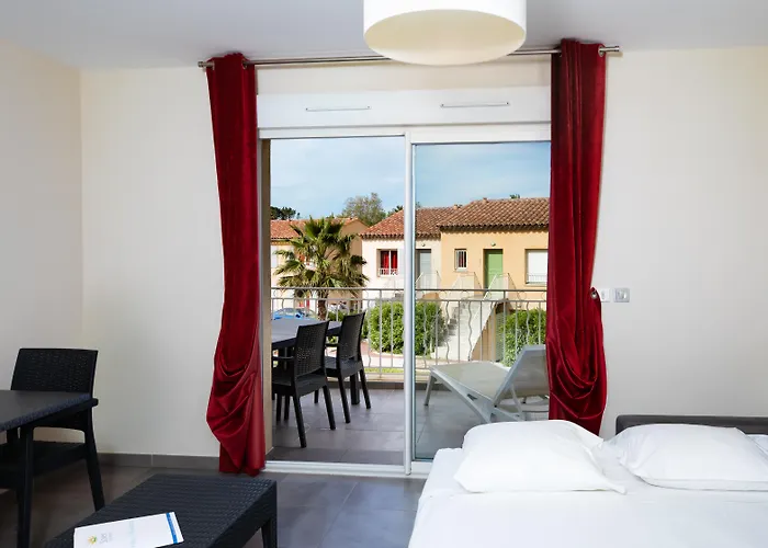 Sowell Residences Les Perles Du Golfe De Saint-Tropez Grimaud