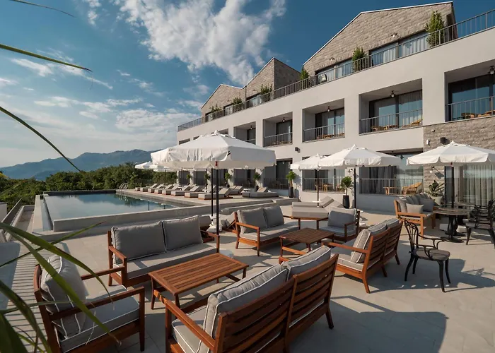 Vivid Blue Serenity Resort Sveti Stefan