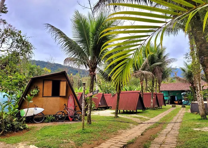 Surf Base Hostel Itamambuca , Surf House , Itamambuca, Ubatuba que aceita animais de estimação