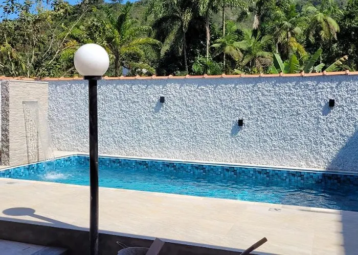 Casa Cica Vila Ubatuba que aceita animais de estimação