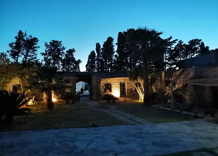 Hotel La Masseria Campofelice Di Roccella