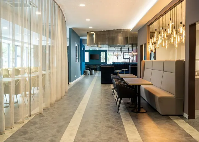Elaya Hotel Oberhausen Ehemals Ana Living Oberhausen By Arthotel Ana