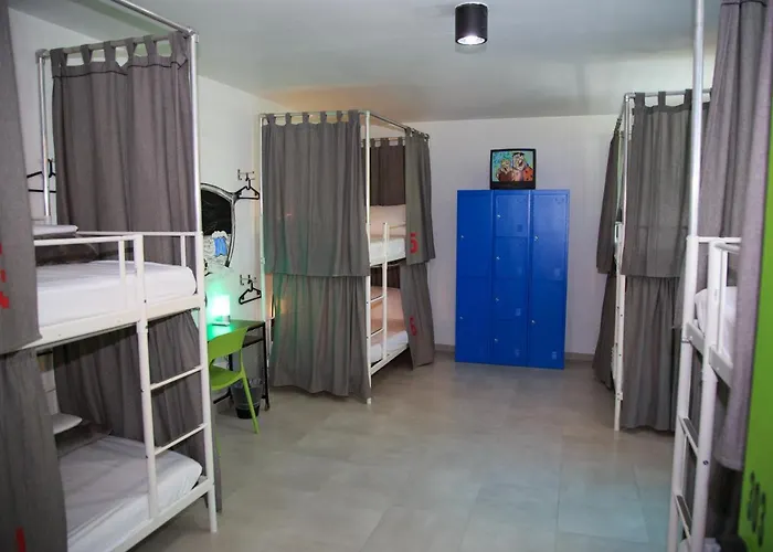 Nomada Beach Hostel- Isla Verde