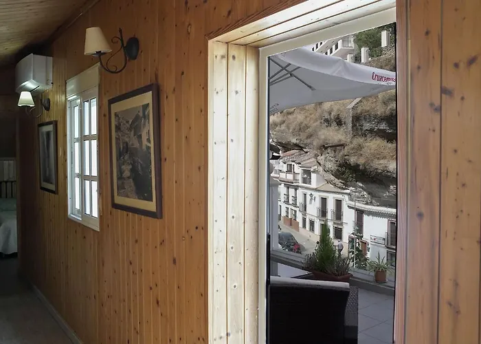 Casa Rural Las Cuevas de Setenil Setenil De Las Bodegas