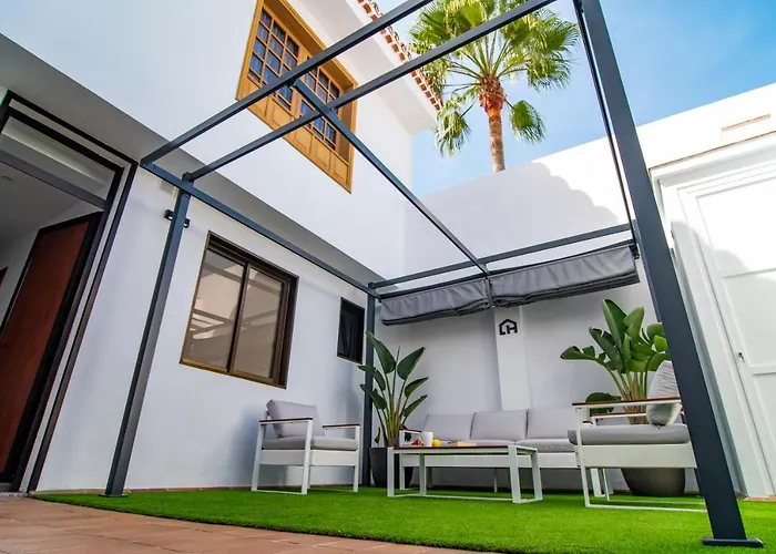 Laguna Home&Suites