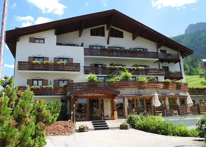 Hotel Leonardo Moena