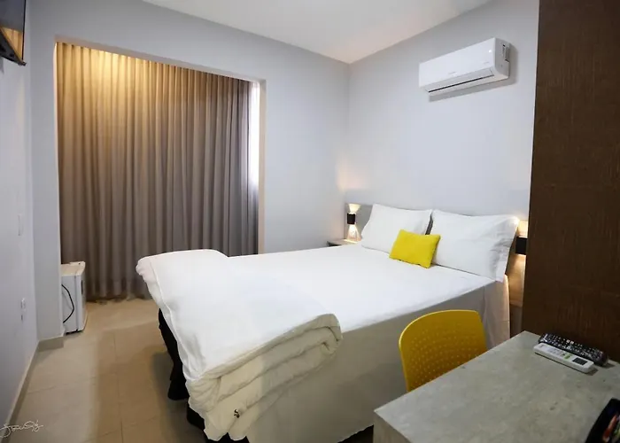 Aero Inn Hotel