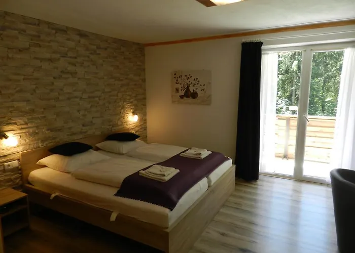 Pension Und Appartements Hartkaiser