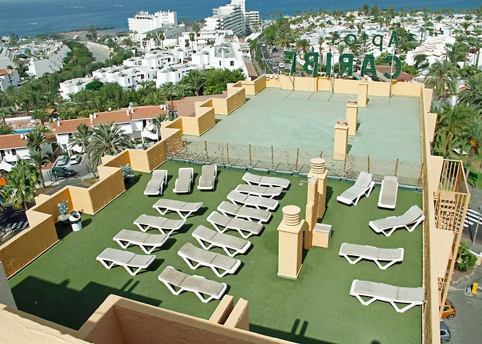 Servatur Caribe Playa de las Américas Con una Pista de Golf