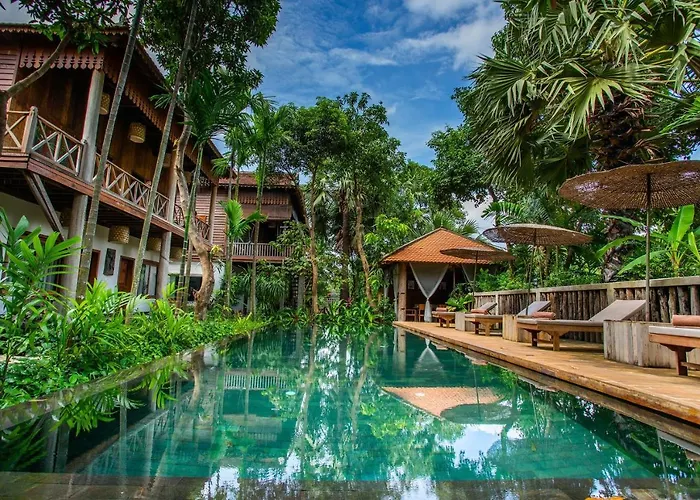 Isann Lodge