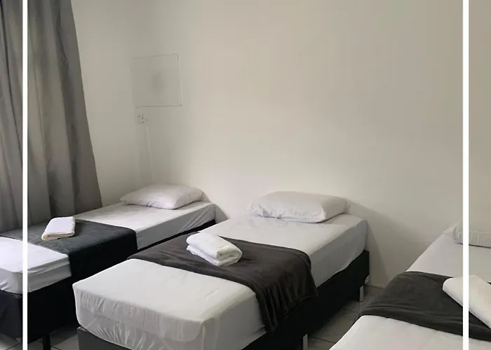 Angra Hostel 147