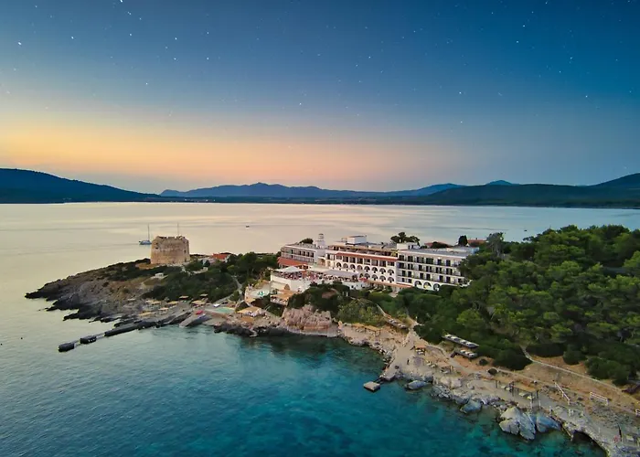 El Faro Hotel&Spa Alguer Con una Pista de Golf