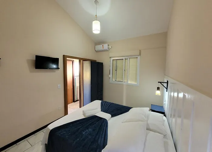 Boutique Pousada Genoveva - Apto com um dormitório Farol de Santa Marta