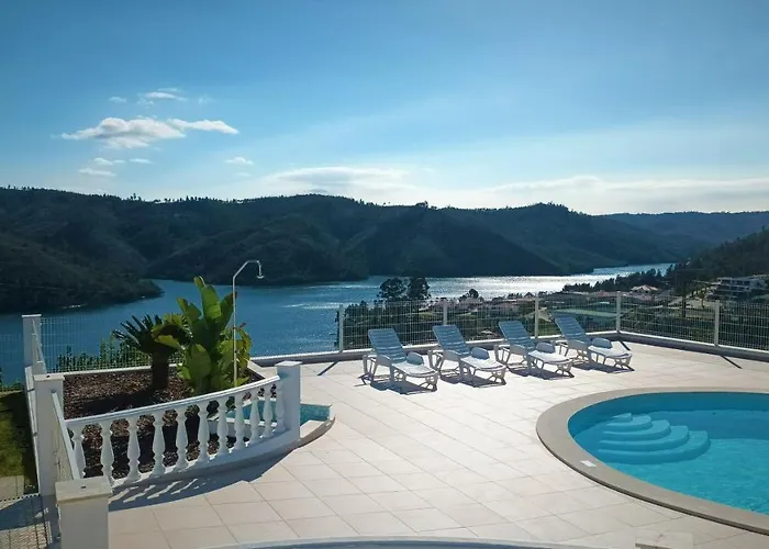 Lago Azul Villas