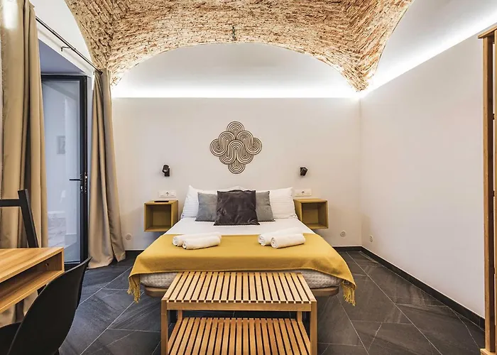 Apartamentos Cáceres Central Suites Torres de Cáceres