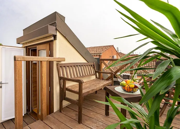Ca' Degli Antichi Giardini Apartments