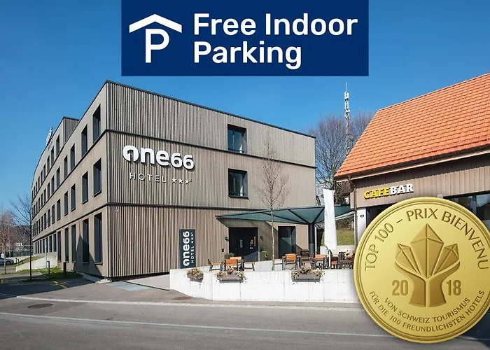 Hotel One66