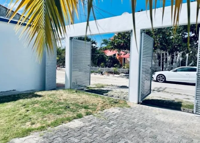 Punta Me Modern Mexican Villa Near The Beach Cancún