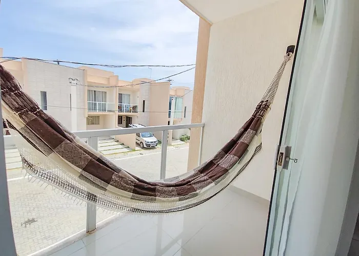 Casa confortável à 568m da praia de Ponta Negra Natal com piscina