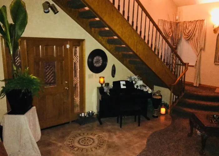 The Oasis Apartment Redding