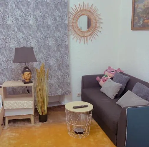 Boutique Home Sweet Home In Pau