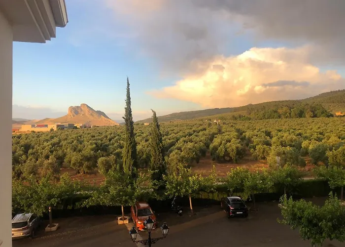 Los Dólmenes Antequera