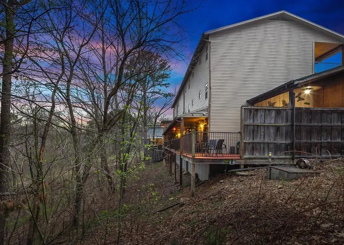 The Lookout Lodge Eureka Springs