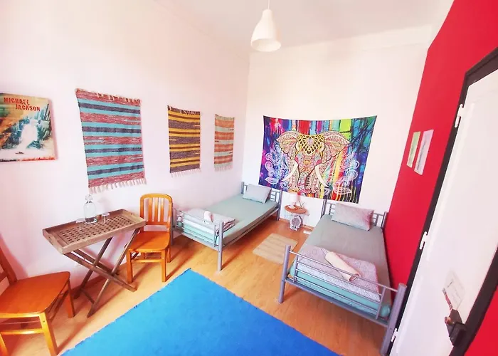 Meraki Hostel